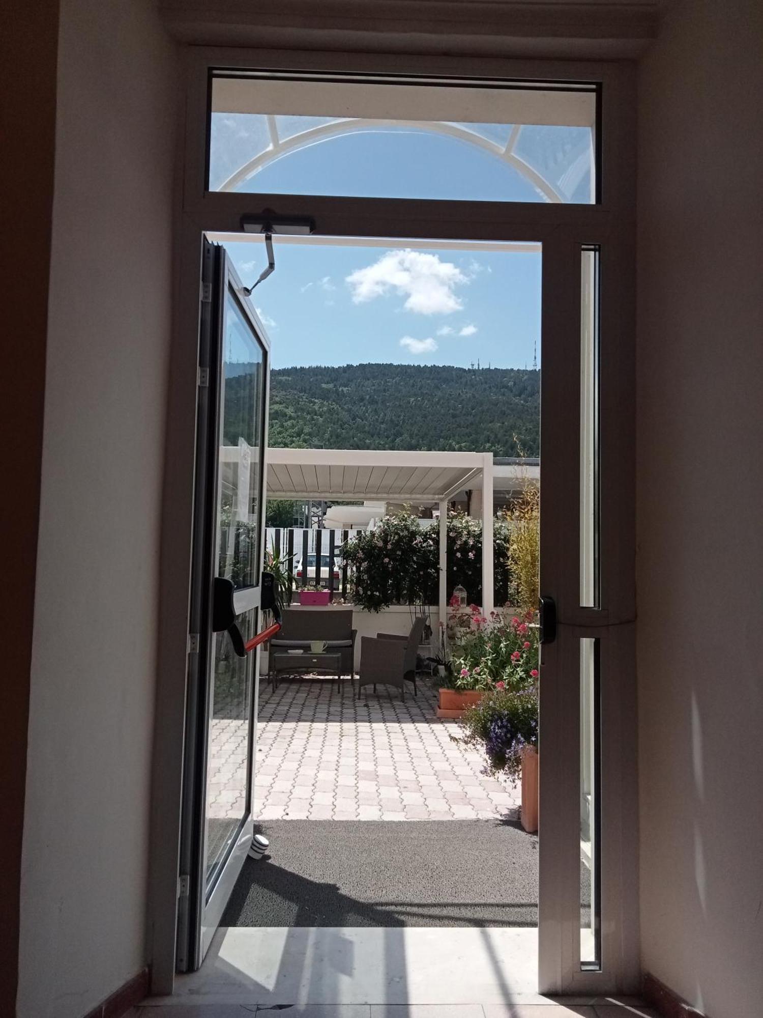 Hotel Porta Rivera LʼAquila Kültér fotó